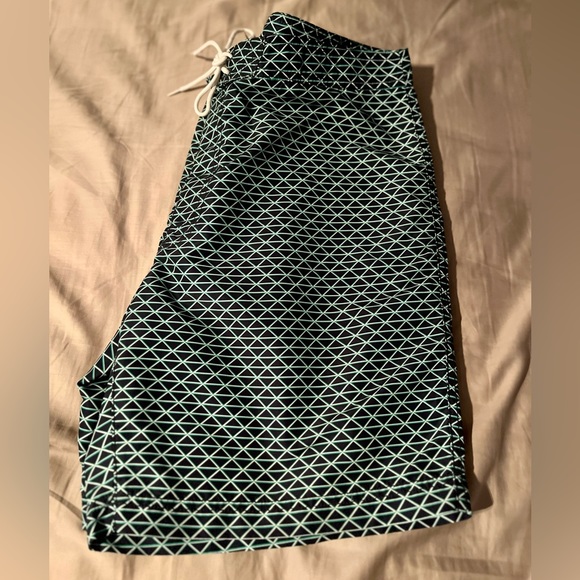 EXPRESS Patterned Swim Trunks - Picture 3 of 4